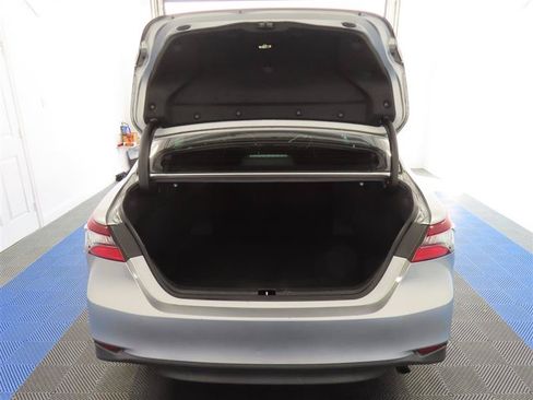 Used 2023 Toyota Camry LE FWD image 12