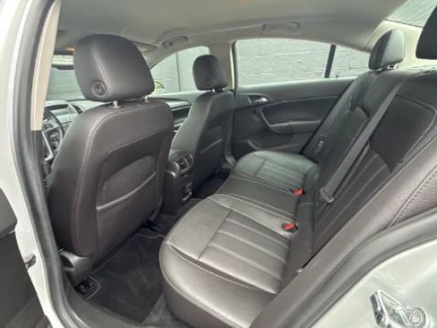 Used 2011 Buick Regal CXL Turbo FWD image 13