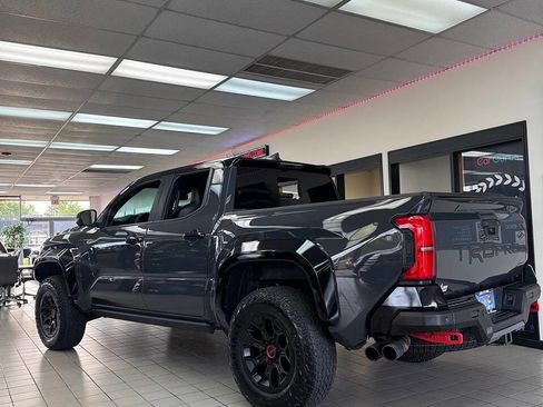 Used 2025 Toyota Tacoma TRD Pro AWD/4WD image 3