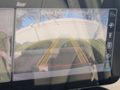 Used 2019 Mercedes-Benz C 300 Sedan image 7