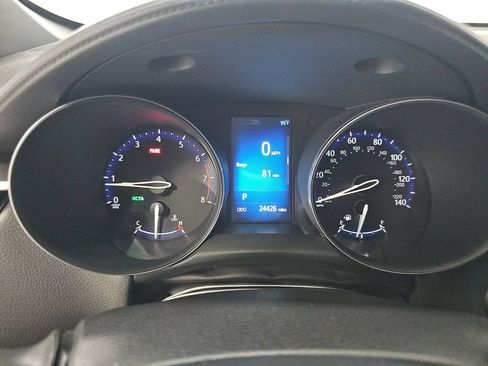 Used 2018 Toyota C-HR XLE FWD image 2