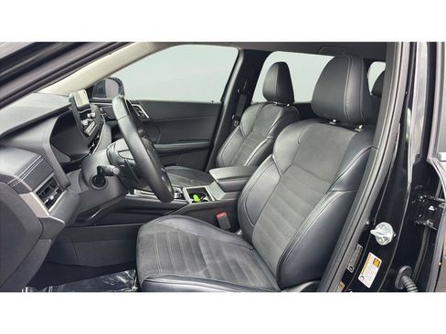 Used 2024 Mitsubishi Outlander Ralliart AWD/4WD image 11