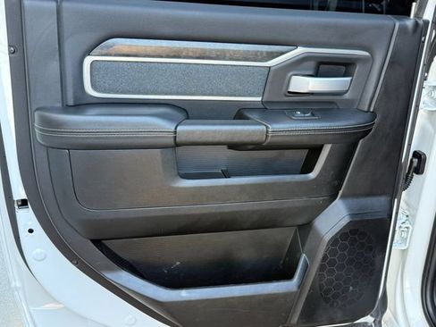 Used 2020 RAM 2500 Big Horn w/ Level 2 Equipment Group AWD/4WD image 30