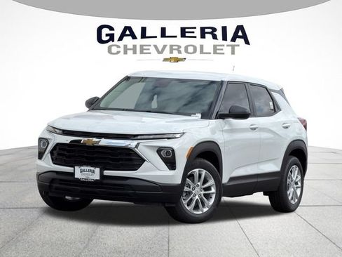 New 2026 Chevrolet TrailBlazer LS w/ LS Convenience Package FWD image 1