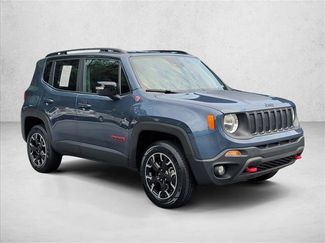 Used 2023 Jeep Renegade Trailhawk AWD/4WD video 3