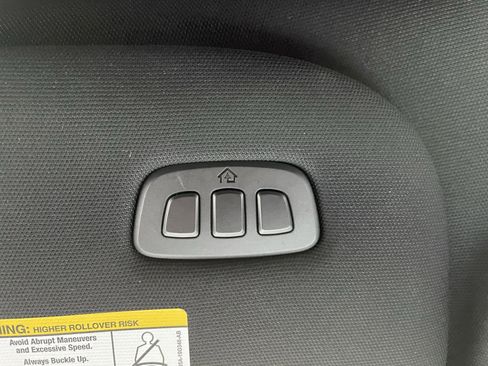 Used 2023 Ford Expedition Limited image 38