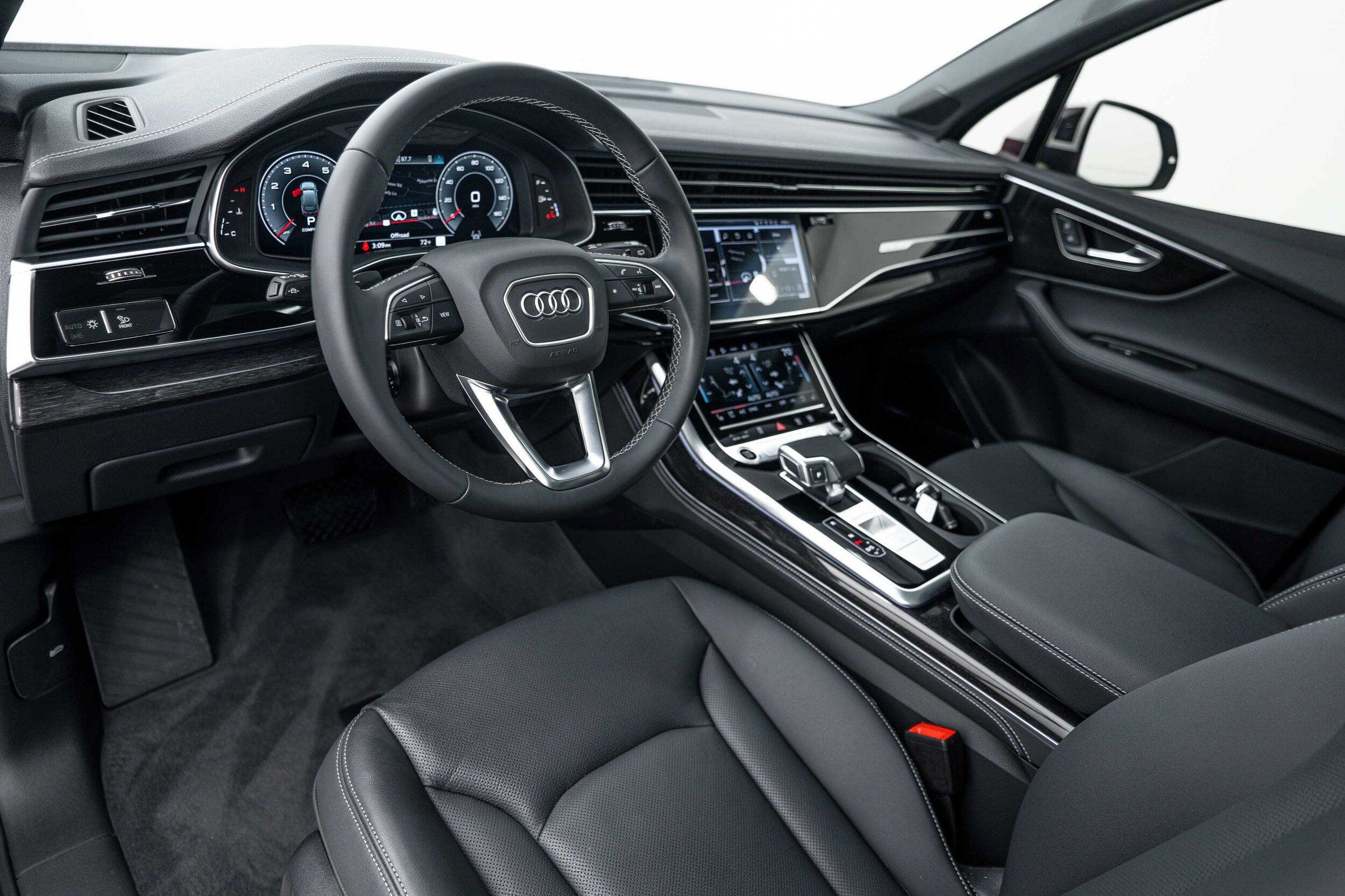 Certified 2026 Audi Q7 Premium Plus AWD/4WD image 9