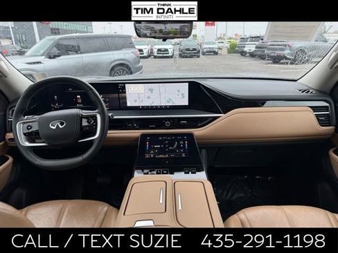 Certified 2025 INFINITI QX80 Sensory AWD/4WD image 2