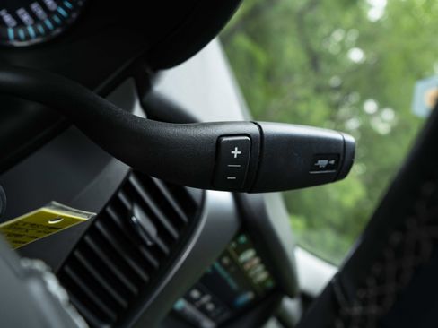Used 2020 Chevrolet Tahoe LT AWD/4WD image 24