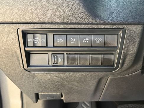 Used 2023 Toyota Tundra SR5 AWD/4WD image 21
