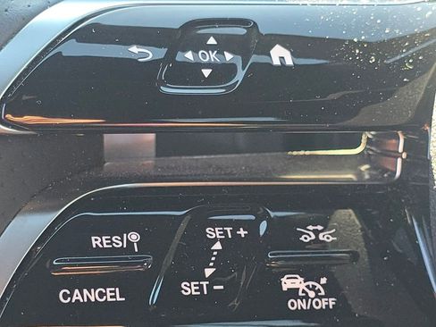 Certified 2023 Mercedes-Benz GLC 300 4MATIC image 31