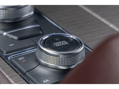 Used 2024 Ford Expedition Max Limited image 29