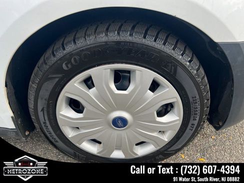 Used 2020 Ford Transit Connect XL image 29