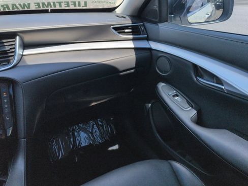 Used 2021 INFINITI QX50 Luxe FWD image 18