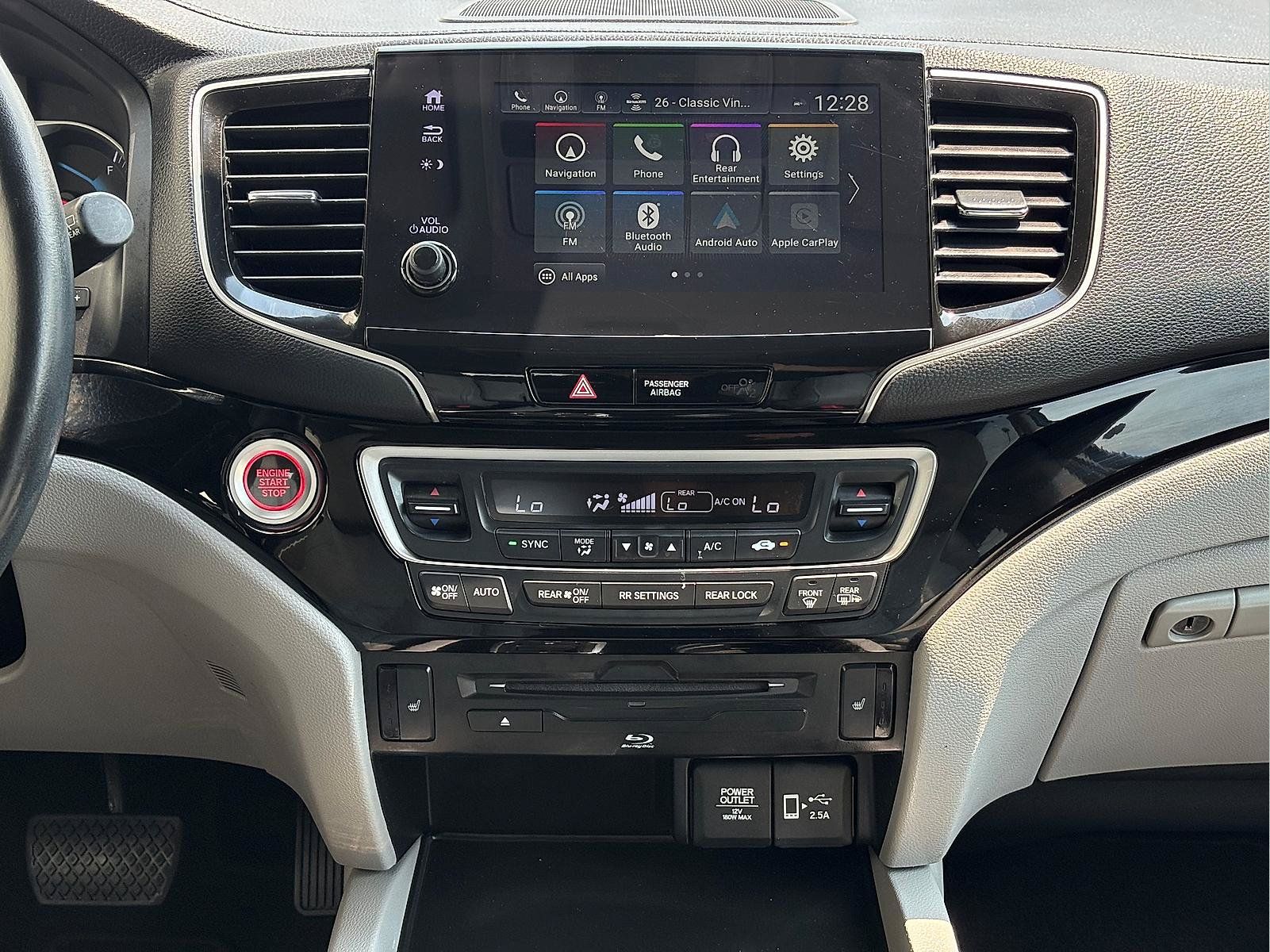 Certified 2022 Honda Pilot Touring image 23