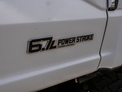 Used 2024 Ford F250 Lariat image 10