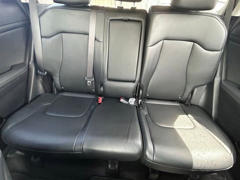 Used 2023 Kia Sportage EX image 13