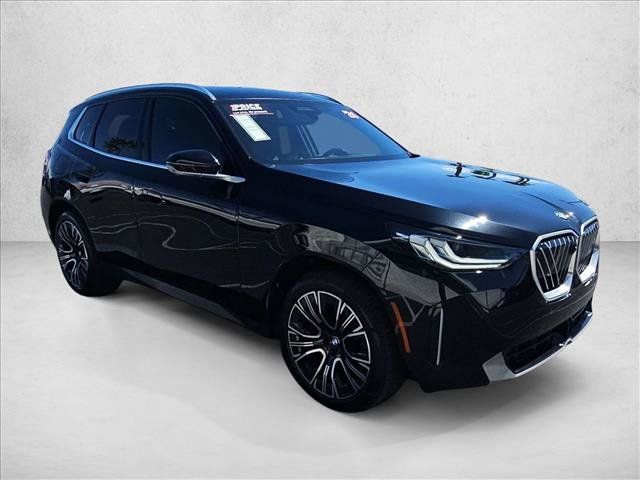 Used 2026 BMW X3 xDrive30i w/ Premium Package AWD/4WD image 3