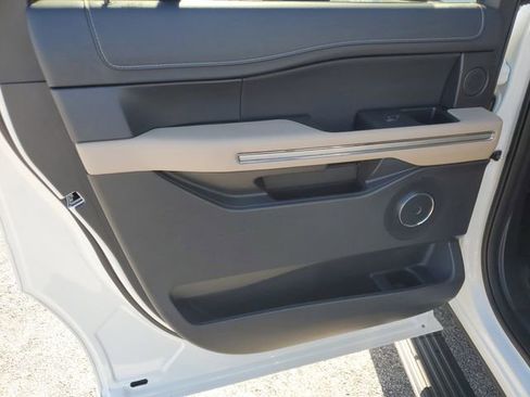 Certified 2023 Ford Expedition Max Limited image 14