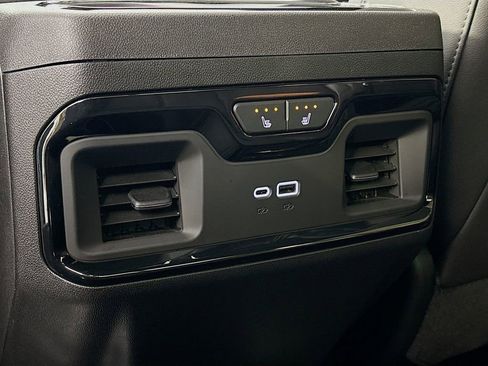 Certified 2024 GMC Sierra 2500 AT4 w/ AT4 Premium Plus Package image 30