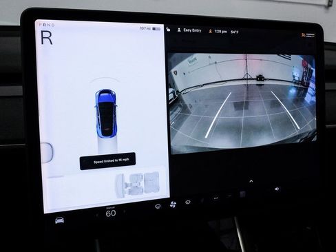 Used 2020 Tesla Model Y Long Range AWD/4WD image 22