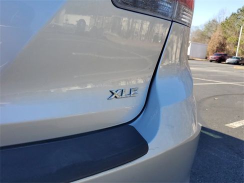 Used 2013 Toyota Venza XLE image 8