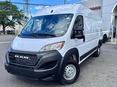Used 2025 RAM ProMaster 3500 FWD image 3