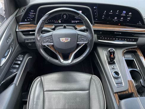 Used 2023 Cadillac Escalade ESV Premium Luxury w/ LPO, Floor Liner Package AWD/4WD image 11