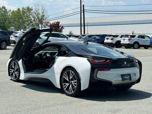 Used 2015 BMW i8 AWD/4WD image 39