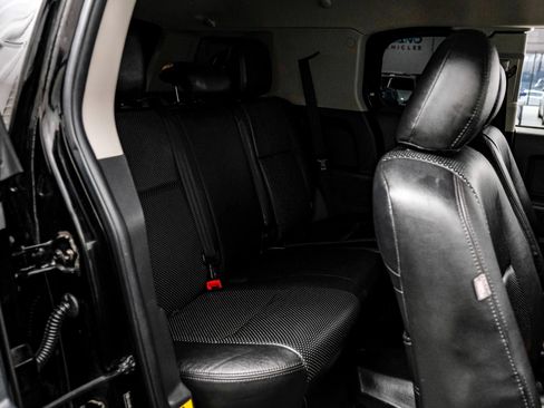 Used 2013 Toyota FJ Cruiser 4WD w/ Convenience Pkg image 40