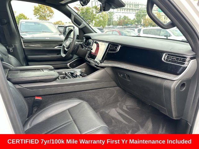 Used 2022 Jeep Wagoneer Series II w/ Convenience Group I AWD/4WD image 10