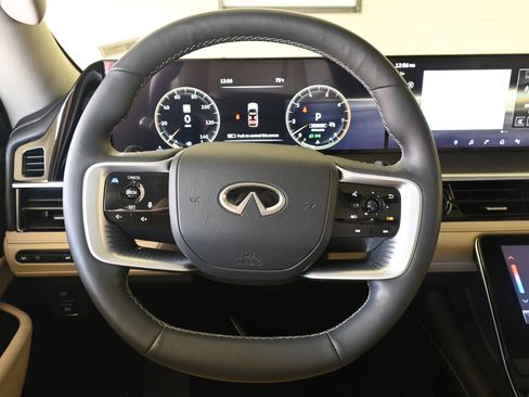 Used 2025 INFINITI QX80 Pure w/ Cargo Package image 24