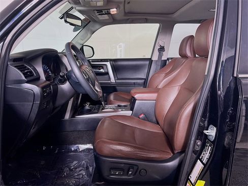 Used 2018 Toyota 4Runner Limited image 13