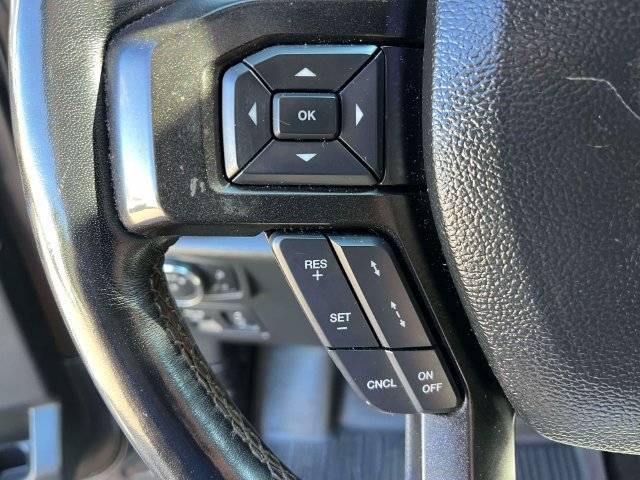 Used 2018 Ford Expedition Limited w/ Equipment Group 301A AWD/4WD image 33