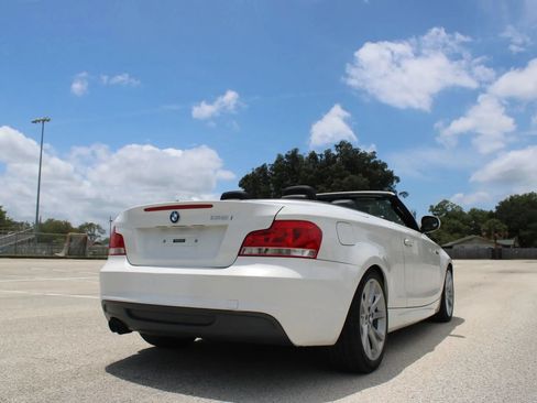 Used 2013 BMW 135i Convertible RWD image 34