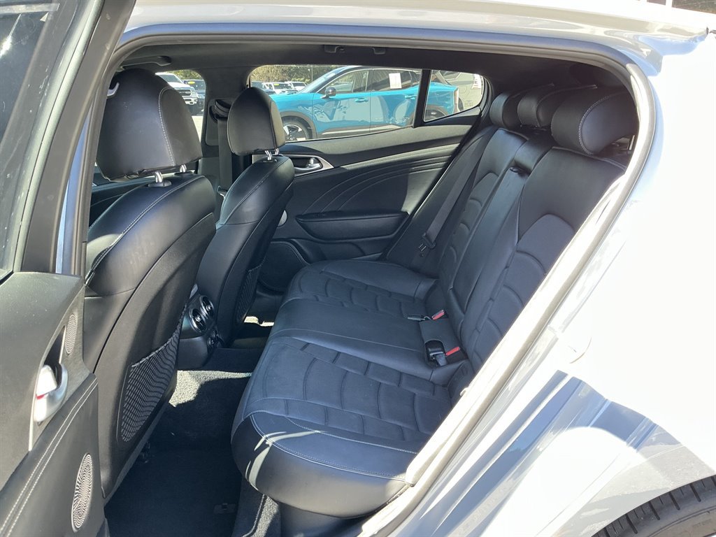 Used 2023 Kia Stinger GT2 AWD/4WD image 13