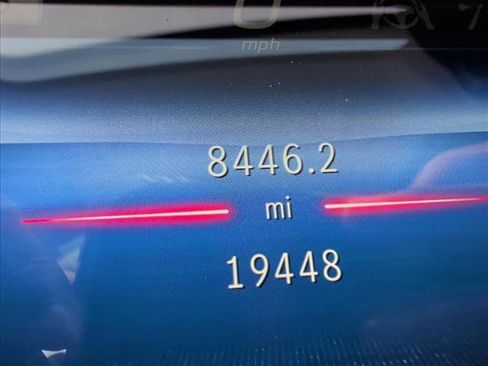Certified 2023 Mercedes-Benz EQS 580 4MATIC SUV image 5