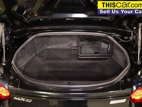Used 2018 MAZDA MX-5 Miata RF Grand Touring RWD image 28