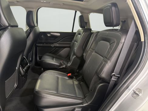Used 2024 Lincoln Aviator Reserve w/ Jet Package RWD image 8