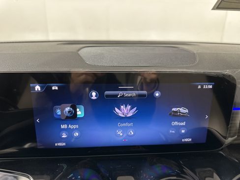 New 2026 Mercedes-Benz GLB 250 4MATIC image 16