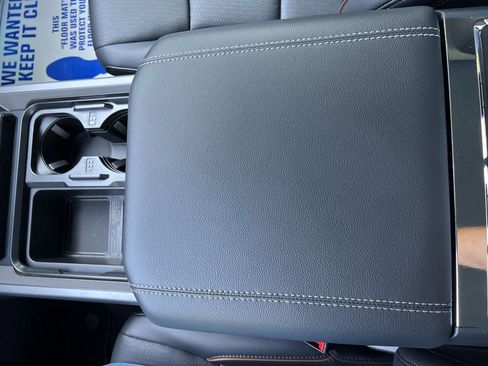 New 2026 Ford F250 Lariat w/ Tremor Off-Road Package image 32