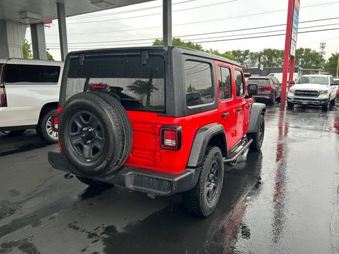 Used 2019 Jeep Wrangler Unlimited Sport AWD/4WD image 7