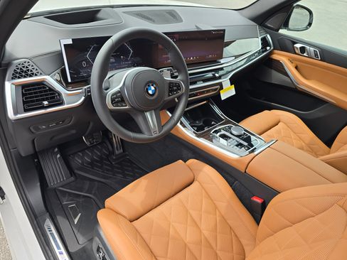 New 2026 BMW X5 xDrive40i w/ M Sport Package AWD/4WD image 34