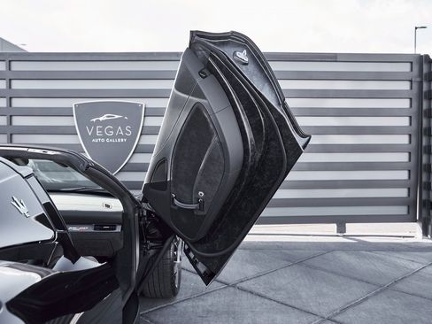 Used 2024 Maserati MC20 Cielo image 28