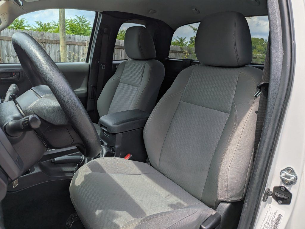 Used 2023 Toyota Tacoma SR RWD image 12