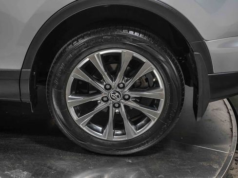 Used 2018 Toyota RAV4 Limited w/ All Weather Liner Package image 7