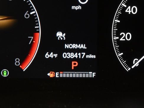 Used 2023 Honda HR-V LX image 26