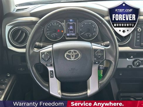 Used 2016 Toyota Tacoma SR5 w/ Towing Package RWD image 15