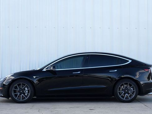 Used 2020 Tesla Model 3 Long Range image 48