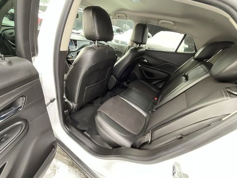 Used 2019 Buick Encore Preferred image 21